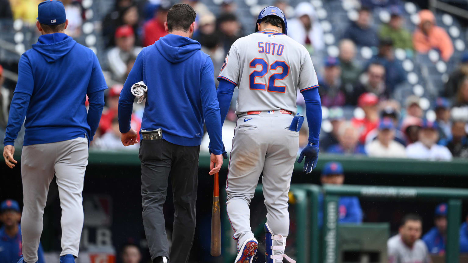 Juan Soto exits the game after getting hit by pitch | 09/26/2026 | New ...