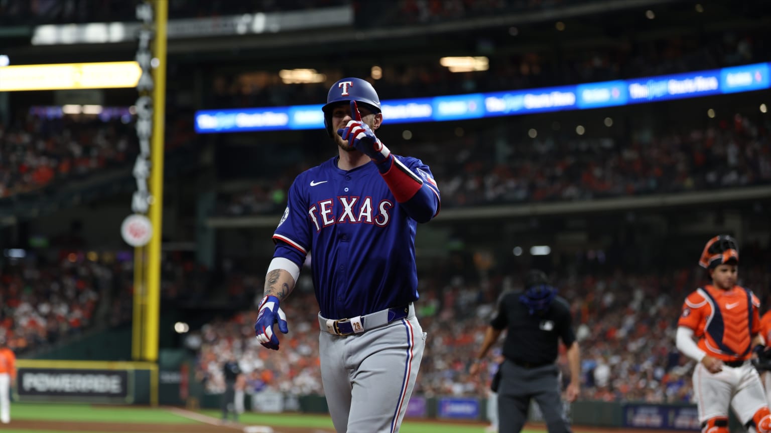 Jonah Heim belts a three-run home run to right field | 04/12/2024 ...