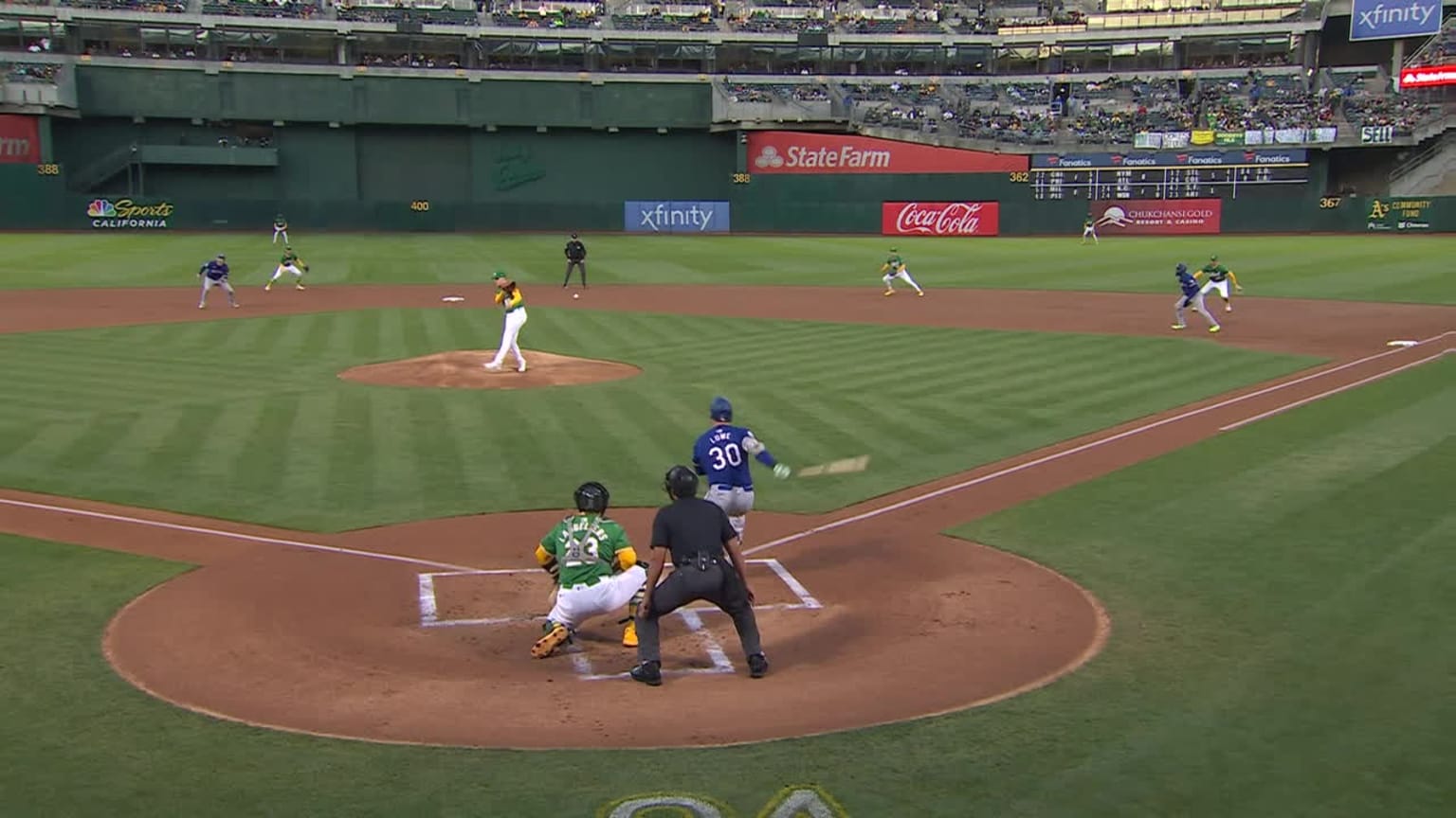 Nathaniel Lowe's RBI single 09/25/2024 Texas Rangers