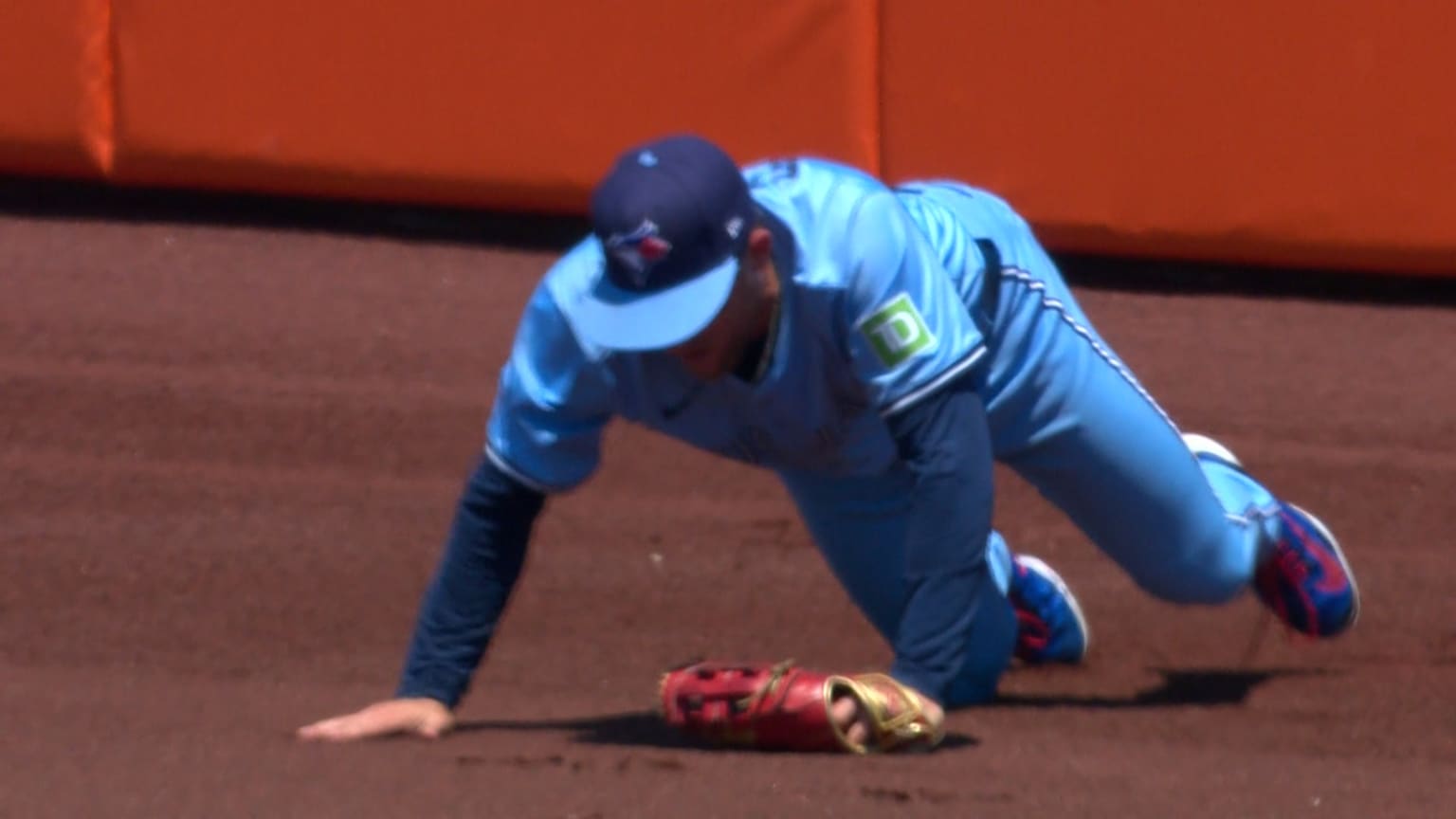 Myles Straw's running catch | 07/13/2025 | Toronto Blue Jays