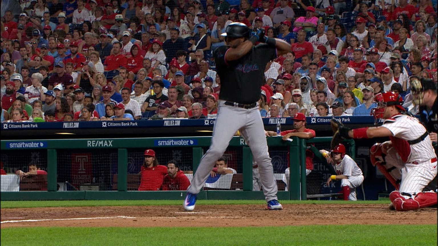Josh Bell rips RBI double to center in the 5th inning | 09/09/2023 ...