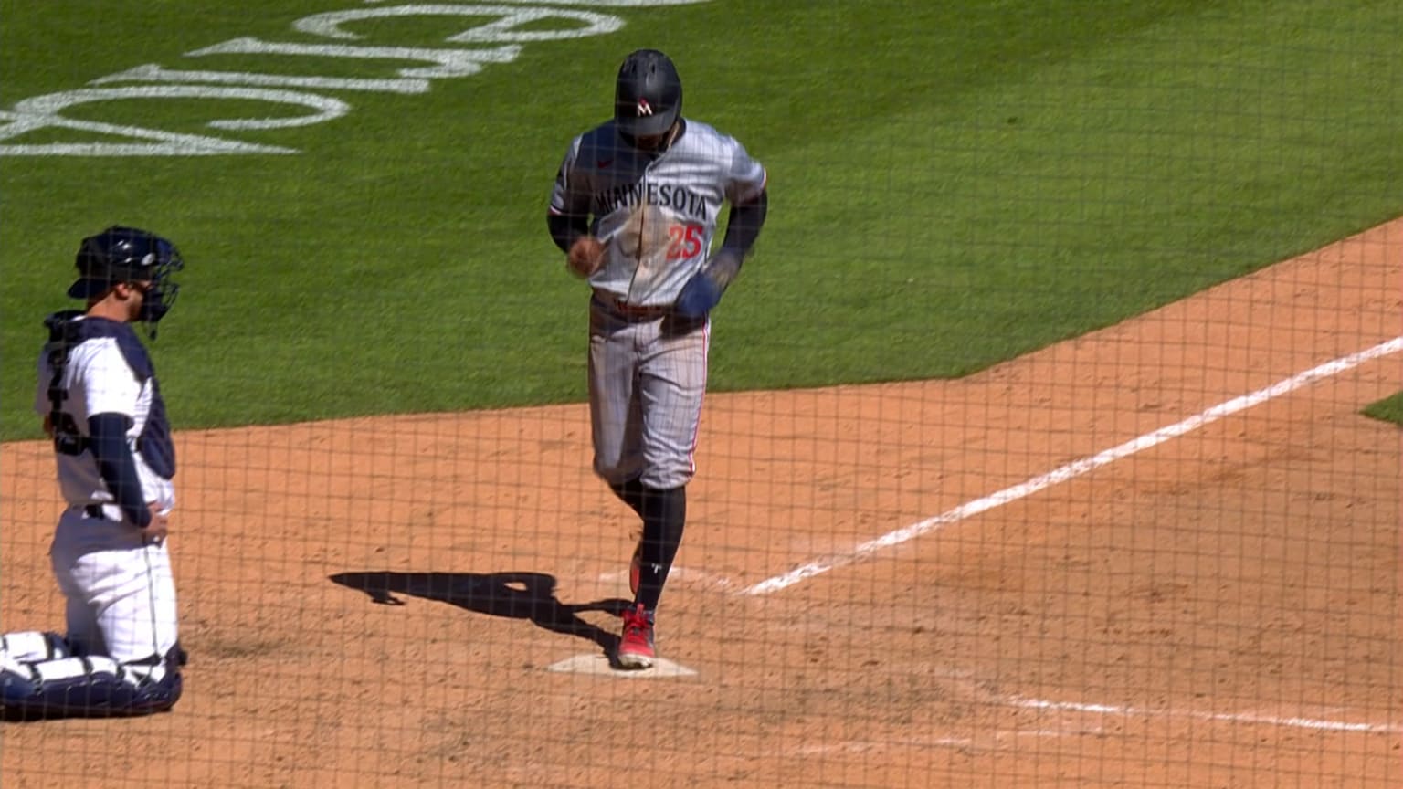 Austin Martin walks, brings in go-ahead run | 04/13/2024 | Minnesota Twins