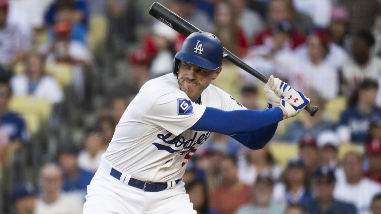 Freddie Freeman singles in his return | 08/05/2024 | Los Angeles Dodgers
