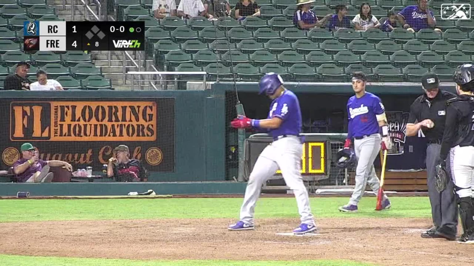 Thayron Liranzo's solo home run 08/04/2023