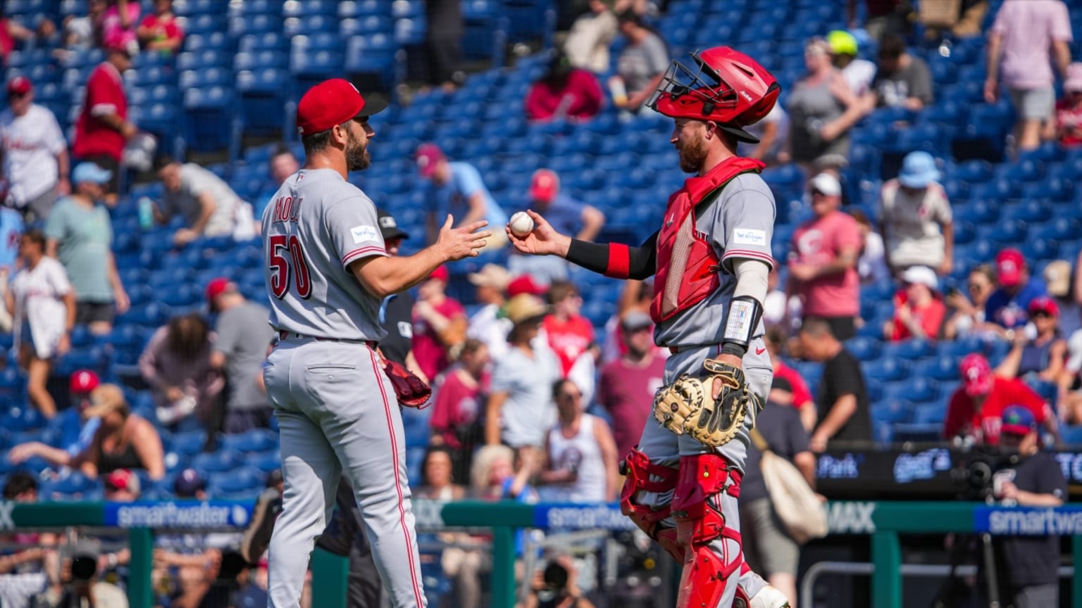Sam Moll secures the Reds' 9-4 win | 05/20/2026 | Cincinnati Reds