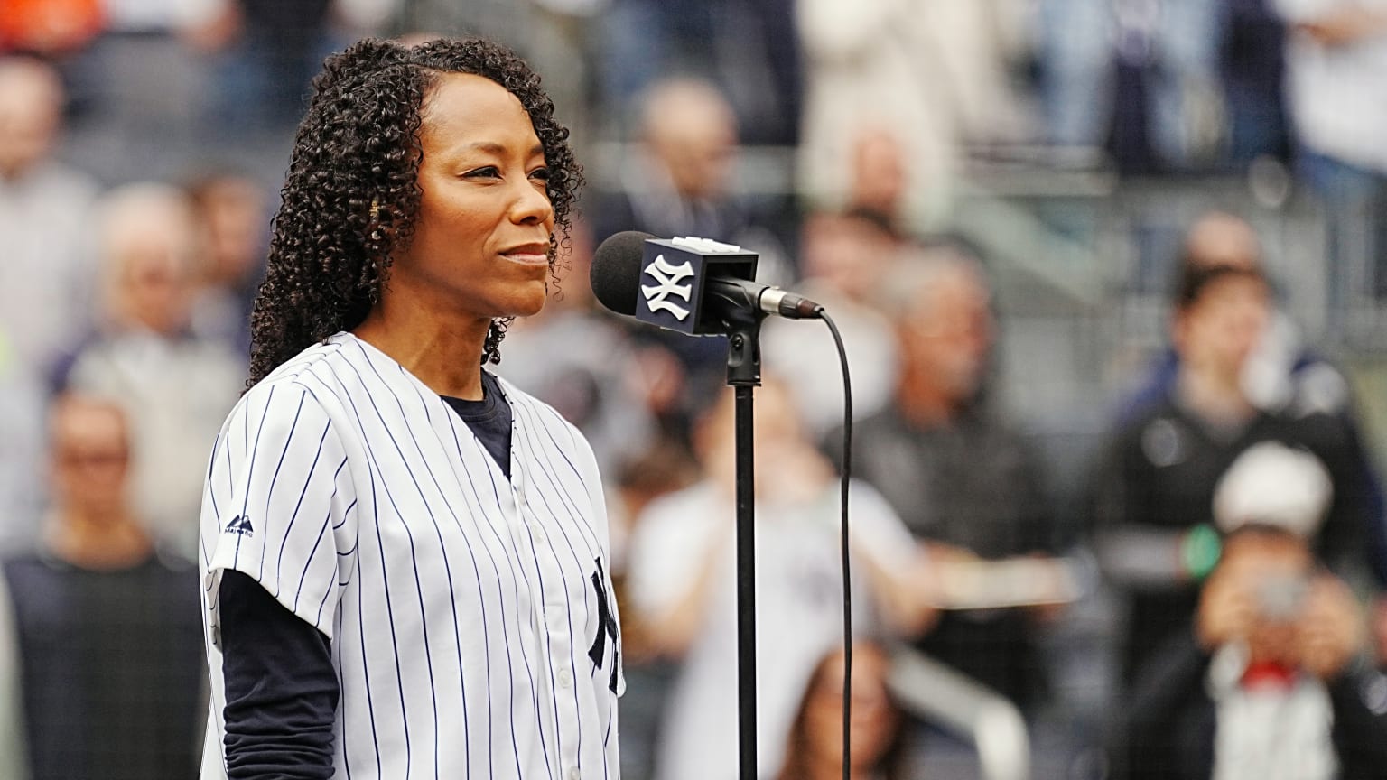 Nikki M. James sings the National Anthem | 04/03/2026 | MLB.com
