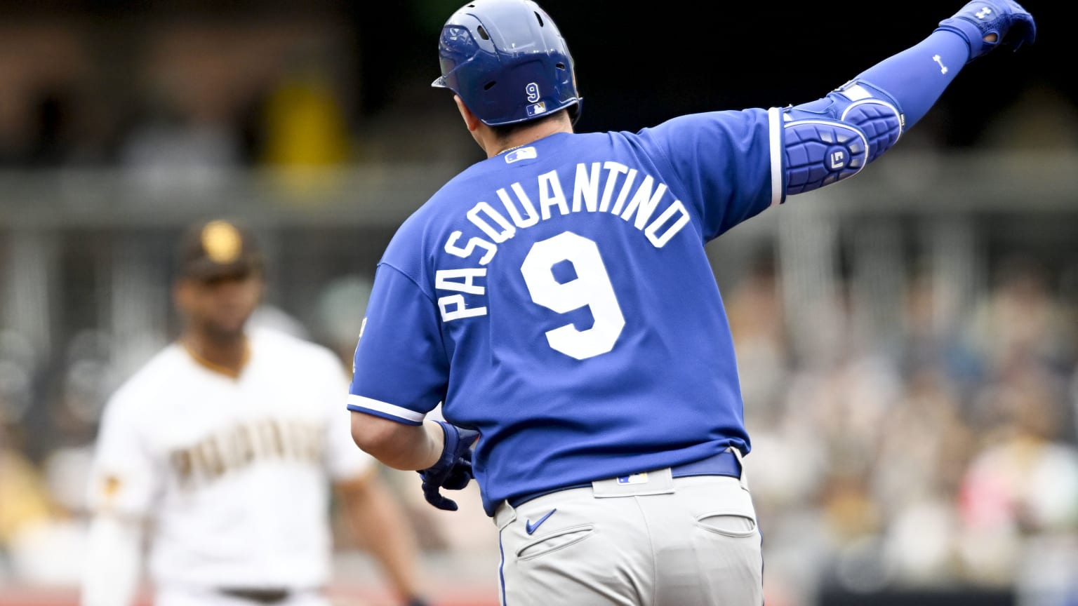 A mystery player calls in to Hot Stove 01/09/2024 Kansas City Royals