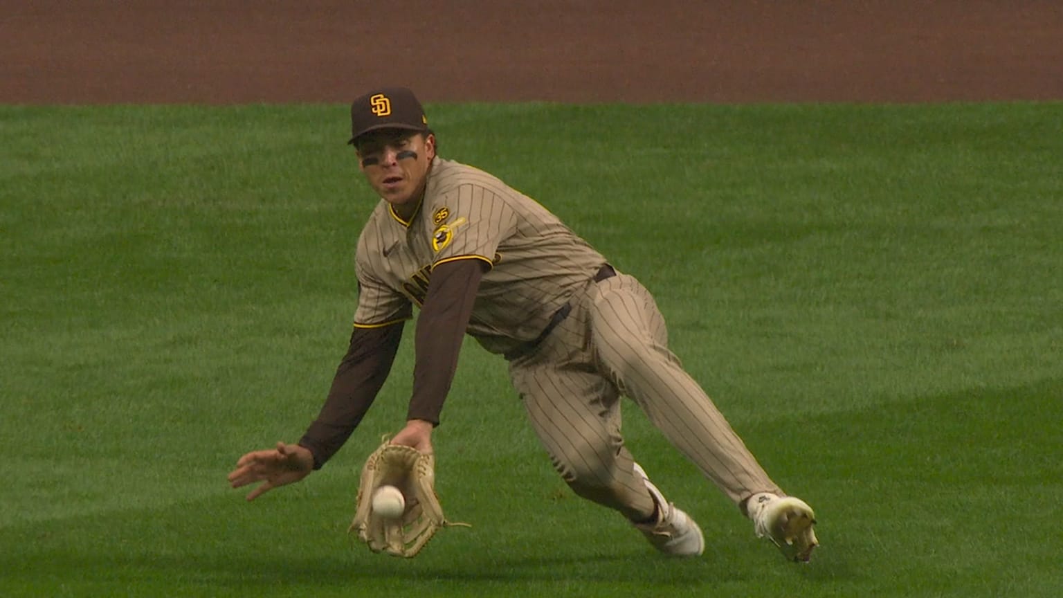 Dustin Harris' sliding catch | 10/03/2026 | San Diego Padres