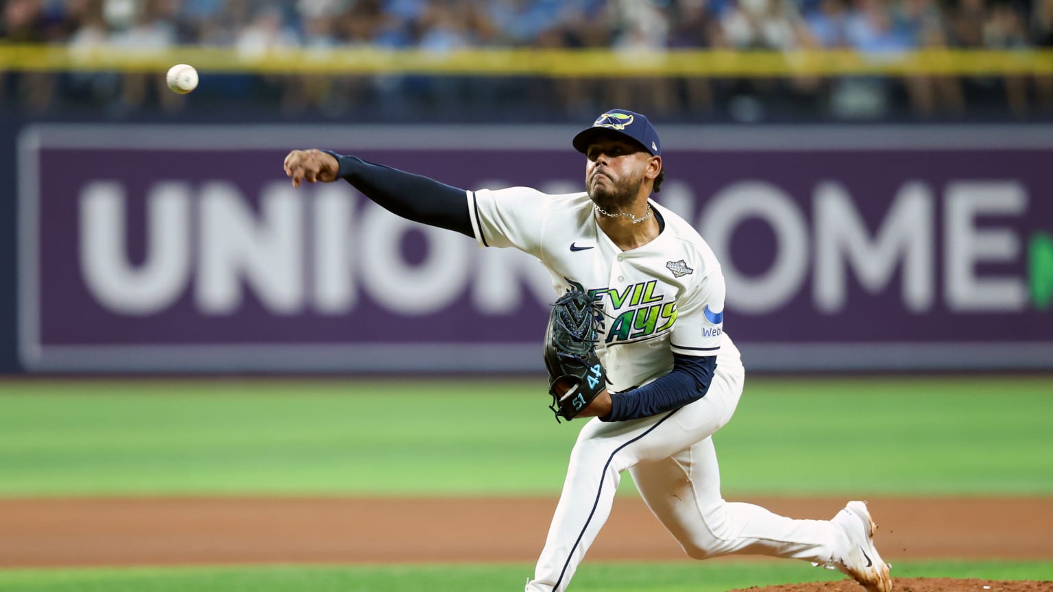 Freddy Peralta strikes out four batters in Game 3 | 10/26/2026 | Tampa ...