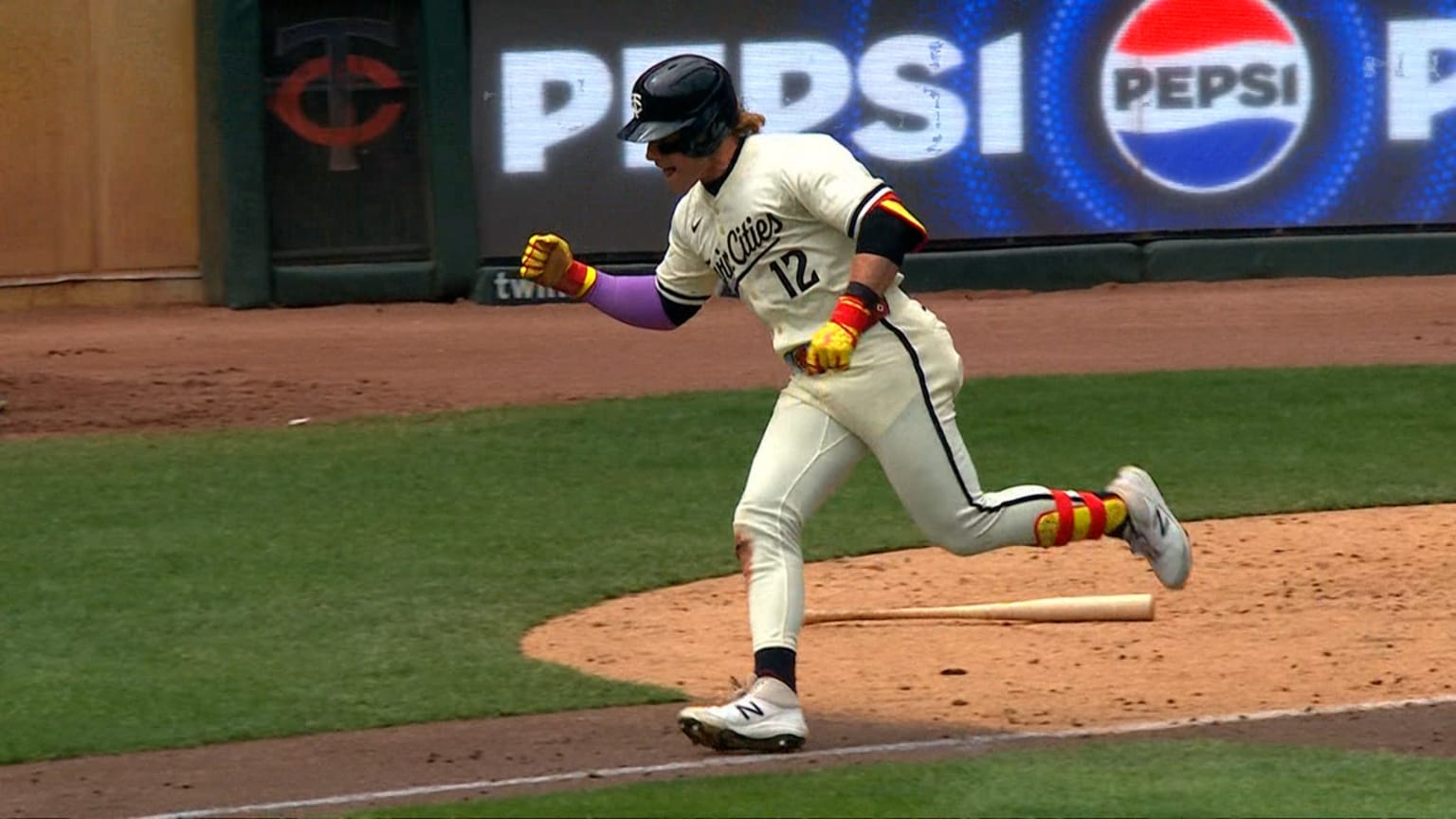 Harrison Bader's RBI single | 04/16/2025 | Minnesota Twins