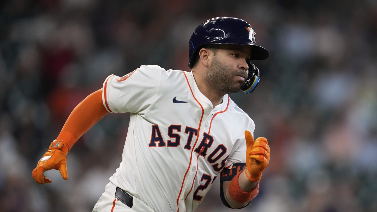 Jose Altuve Houston Astros 2024 Silver Slugger Bobblehead FOCO