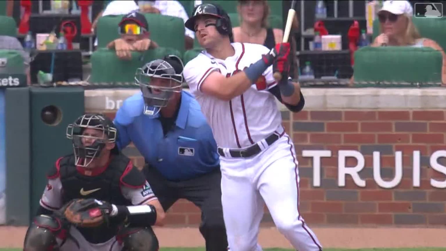 Austin Riley's go-ahead HR (20), 07/20/2023