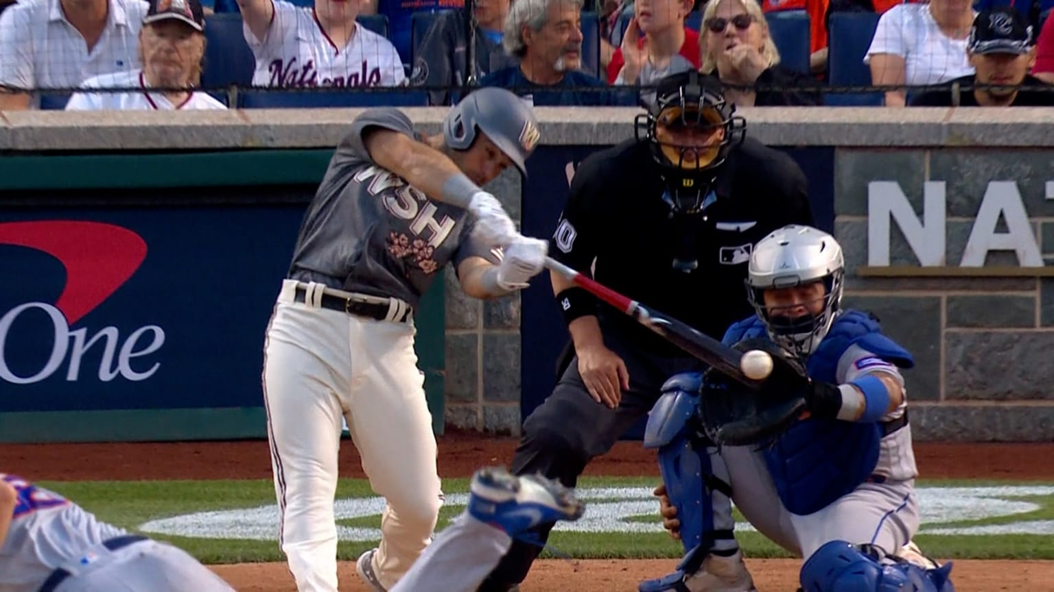 Epic Moment: Gilbert Notches First Mlb Hit; Big Things To Come! - uph39nm
