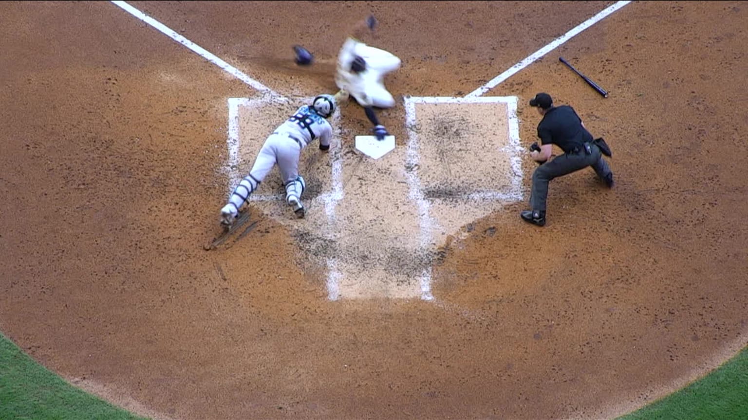 Tyrone Taylor ruled safe at home plate after review | 09/14/2023 | San ...
