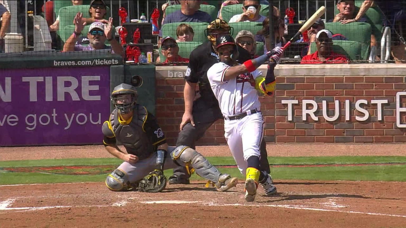 Ronald Acu a Jr. s two run single