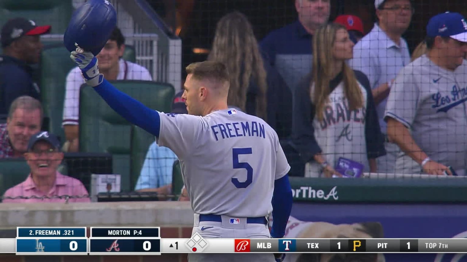 Los Angeles Dodgers' Freddie Freeman says ovation in home debut