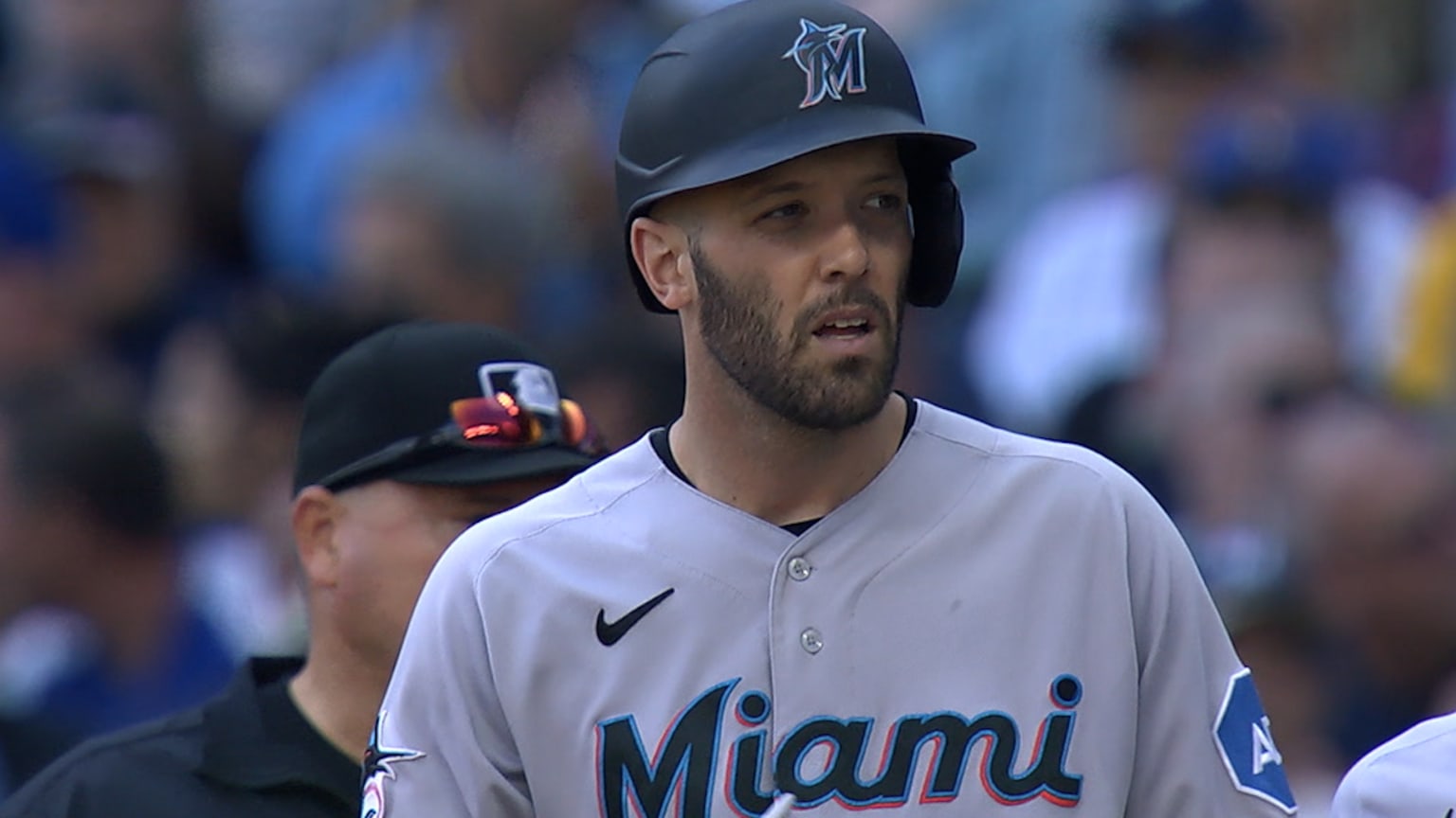 Jacob Stallings belts an RBI single to make it 2-1 | 09/14/2023 | Miami ...