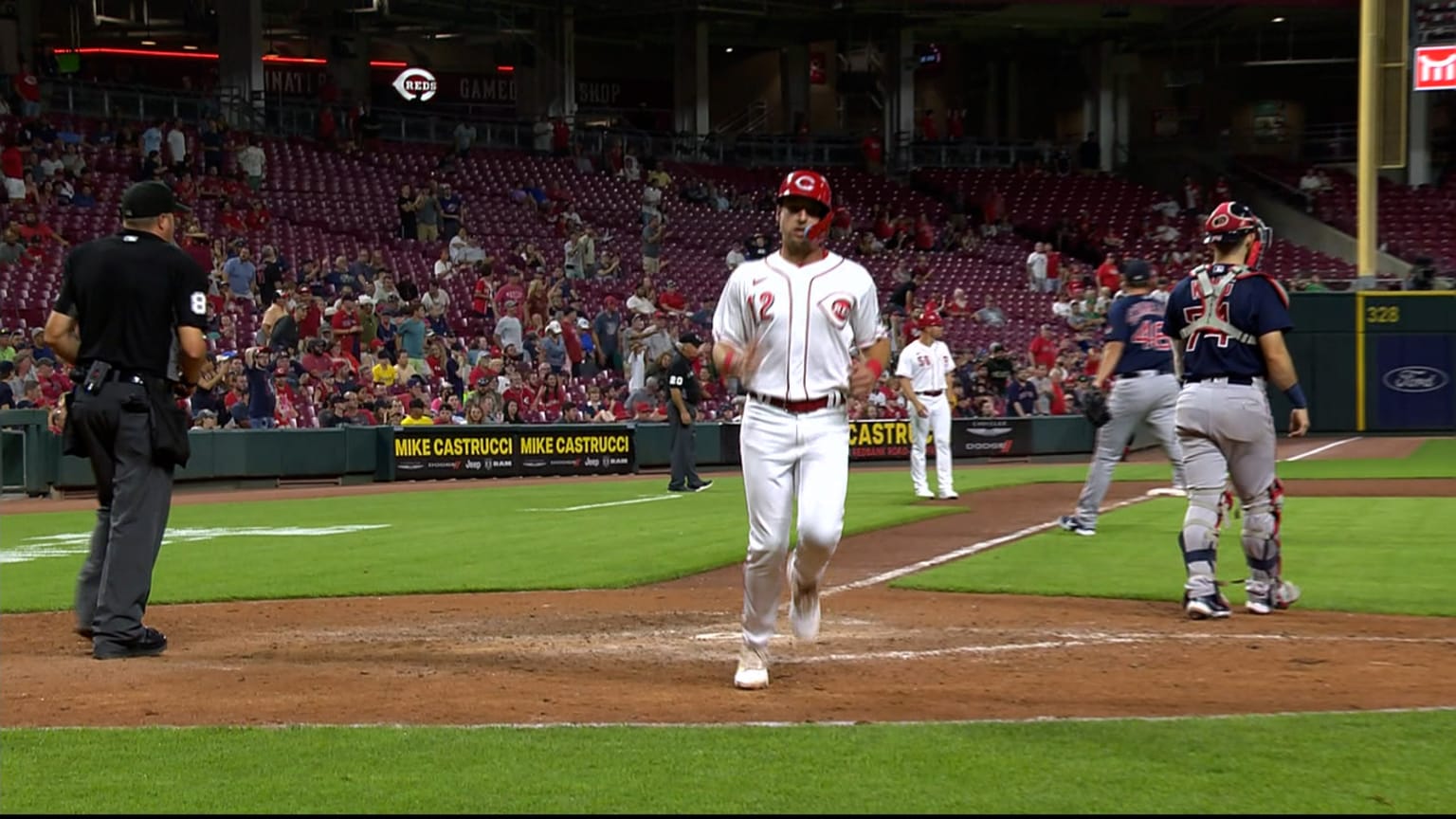 Kyle Farmer hits an RBI sac fly to deep center field | 09/20/2022 ...