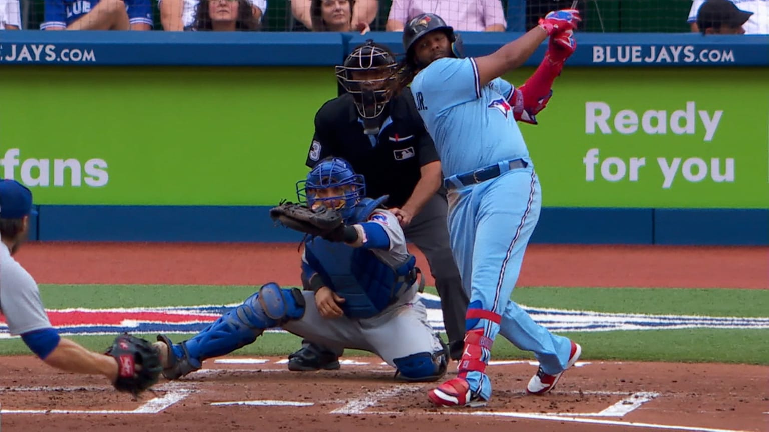 Vladimir Guerrero Jr. ropes a RBI single | 08/12/2023 | Toronto Blue Jays