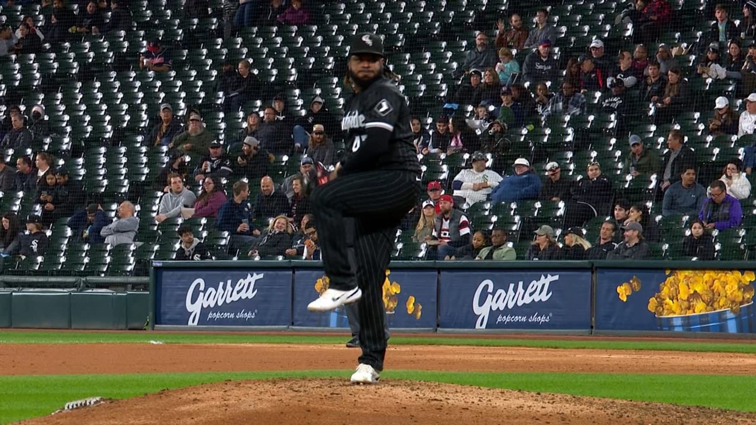 Johnny Cueto poncha a cuatro 03/10/2022 Los Marlins de Miami