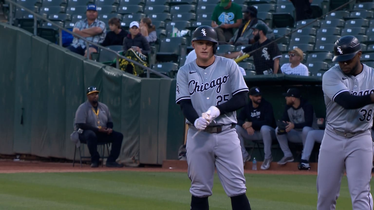 Andrew Vaughn's RBI single 08/06/2024 Chicago White Sox