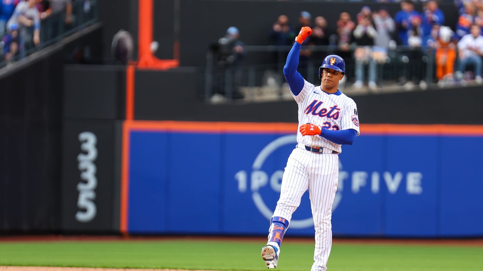 Juan Soto's first hit at Citi Field is an RBI double | 04/04/2025