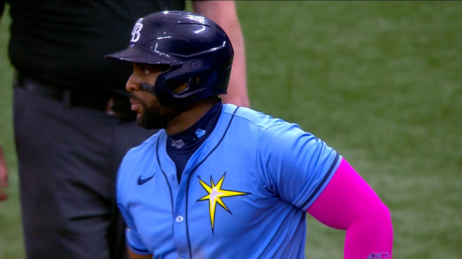 Yandy Díaz breaks up no-hitter with a single | 06/09/2024 | Tampa Bay Rays