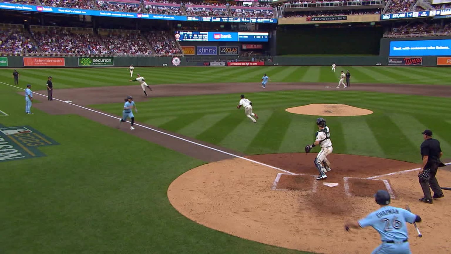 Correa makes an offbalance throw to nab Bichette 10/04/2023 San