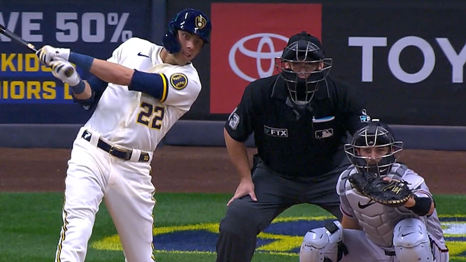 Christian Yelich's solo jack (14) 10/03/2022 Milwaukee Brewers
