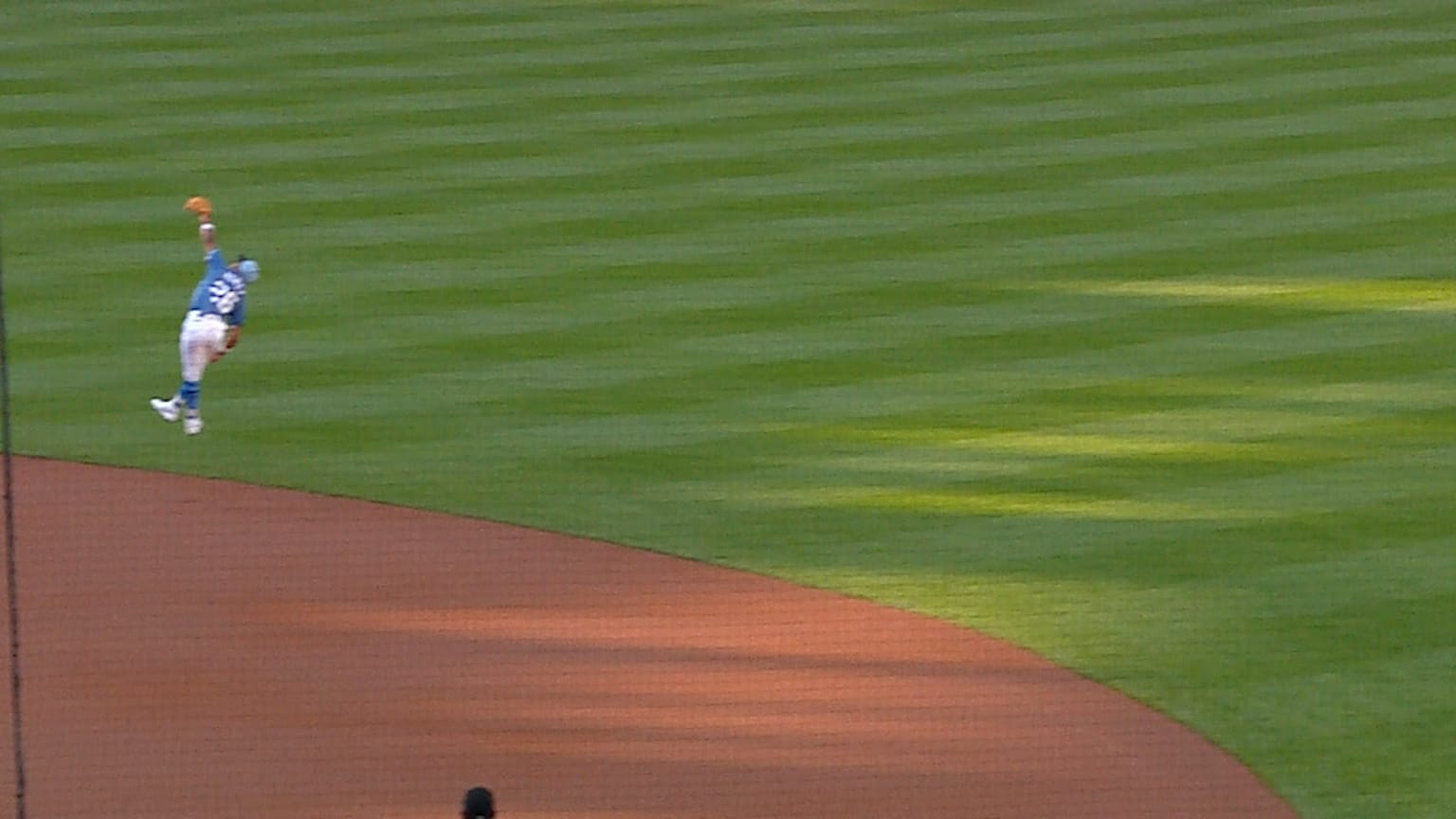 nasim-nu-ez-s-incredible-jumping-catch-08-08-2026-washington-nationals