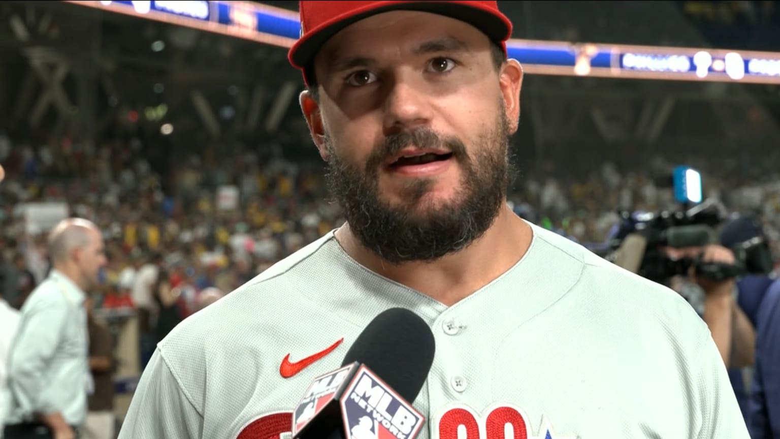 Kyle Schwarber discusses how good his home run felt 10/19/2022 New