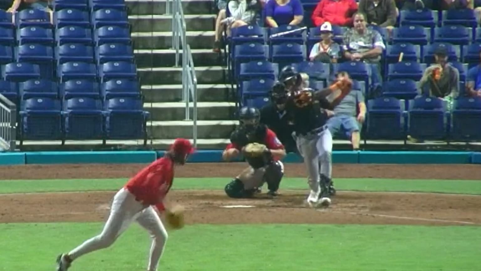 Stiven Martinez's first hit in Single-A | 08/01/2025 | MLB.com
