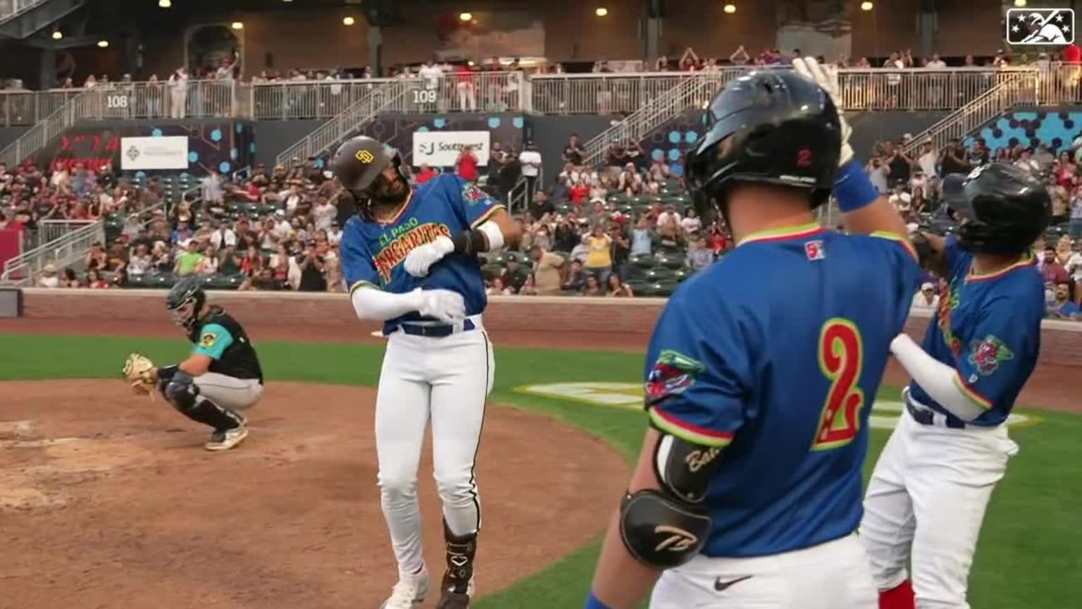 Fernando Tatis Jr. rips pair of 400-foot homers for El Paso on rehab