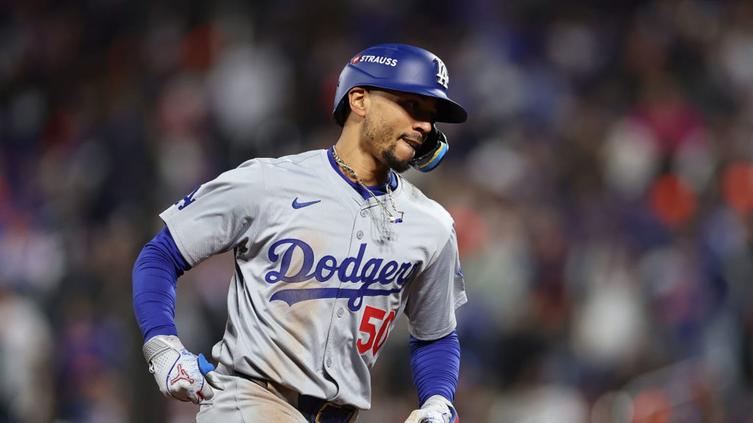 Mookie Betts ボブルヘッド 2022ゴールドグラブ　ムーキー•ベッツ Mookie Betts ボブルヘッド 2022ゴールドグラブ ムーキー•ベッツ