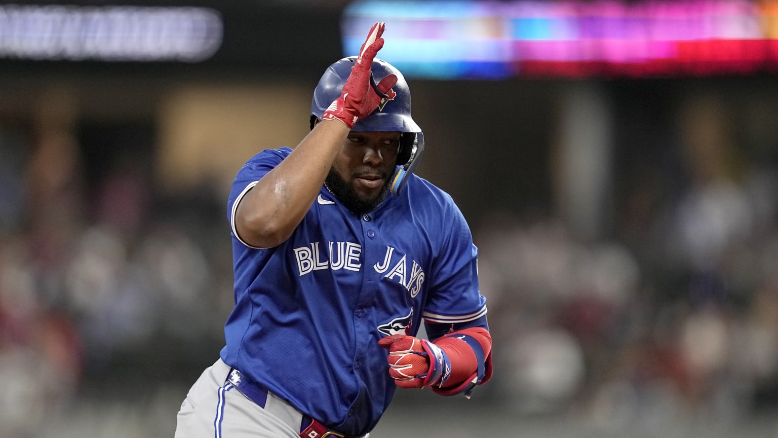 Vlad Guerrero Jr.'s future, biggest surprises of 2025 01/09/2025