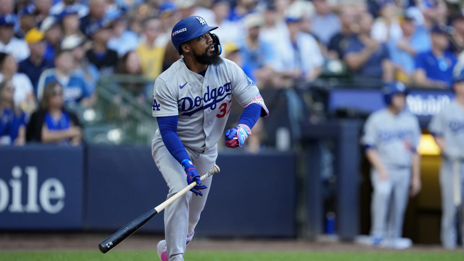 Teoscar Hernández's sacrifice fly | 10/12/2026 | Los Angeles Dodgers