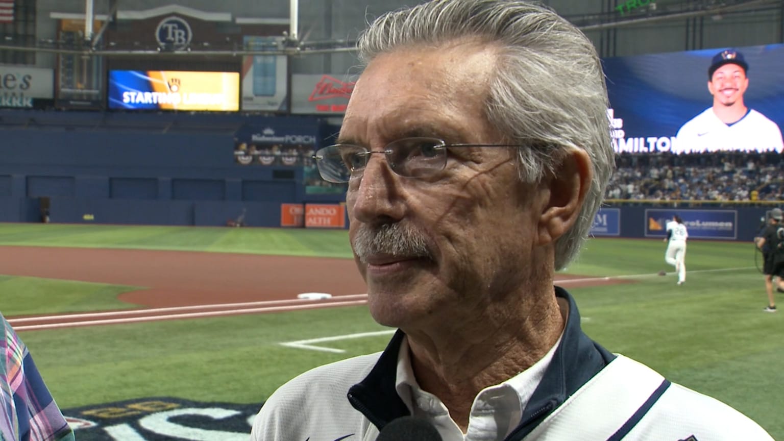 Dewayne Staats on throwing first pitch before Game 5 | 10/29/2026 ...