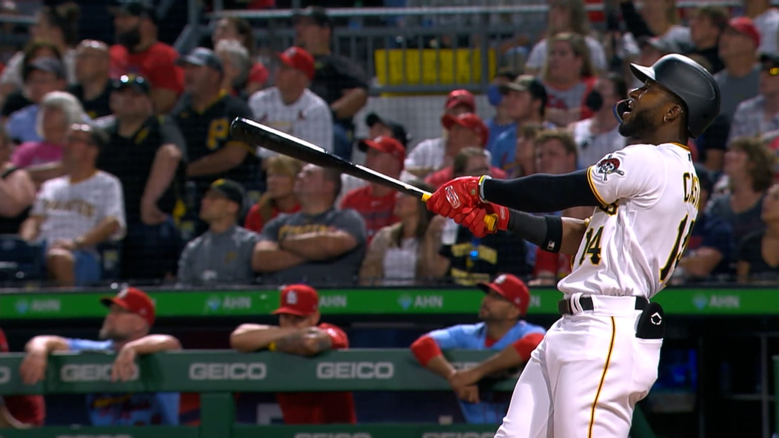 Castro homers as Pirates beat Reds 10-4 for 4-game sweep