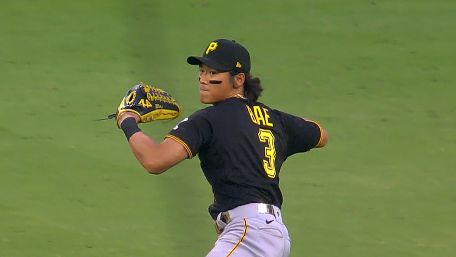 Korean reel: Ji-Hwan Bae | 09/08/2023 | MLB.com