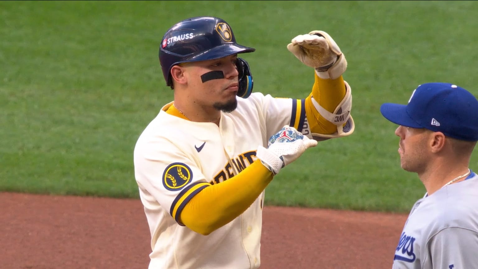 William Contreras pega hit remolcador en la 1ra | 10/12/2026 ...