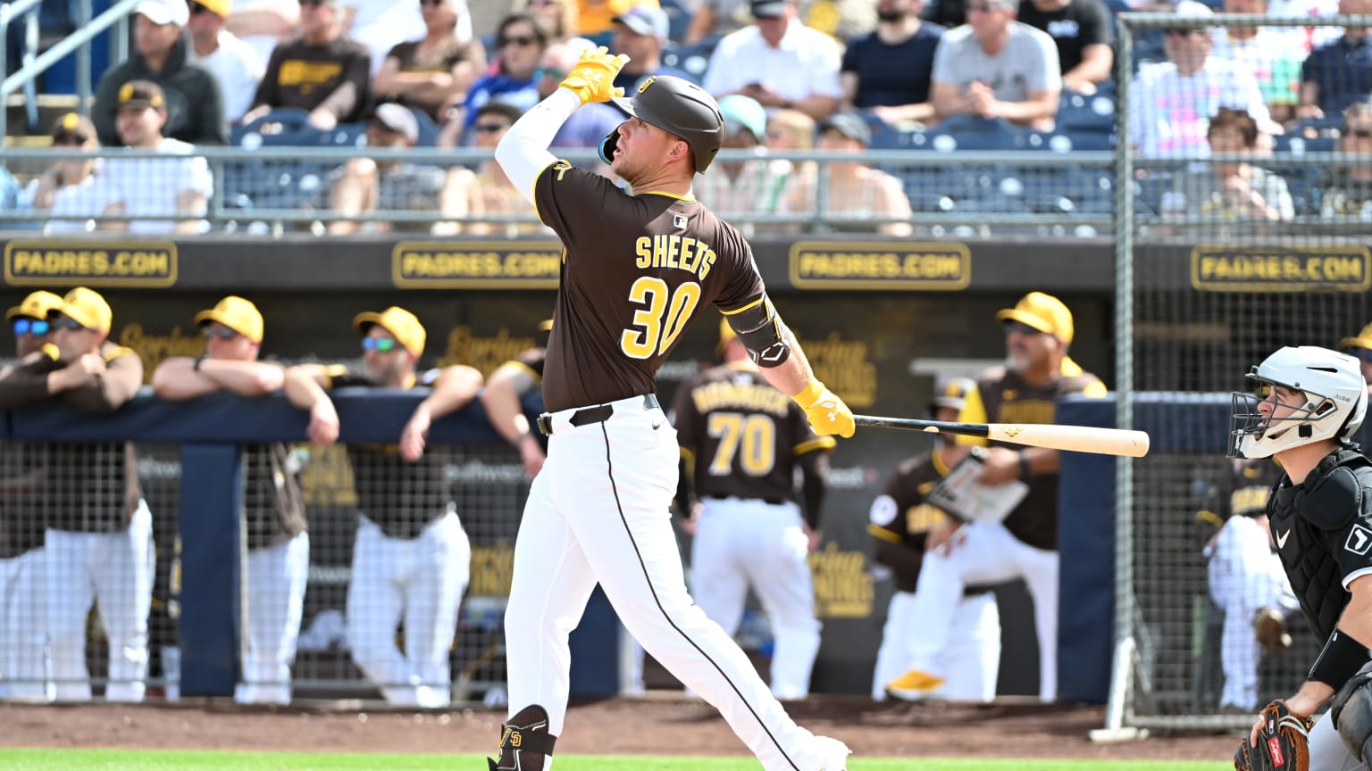 Gavin Sheets conecta un cuadangular 11/03/2025 Los Pirates de