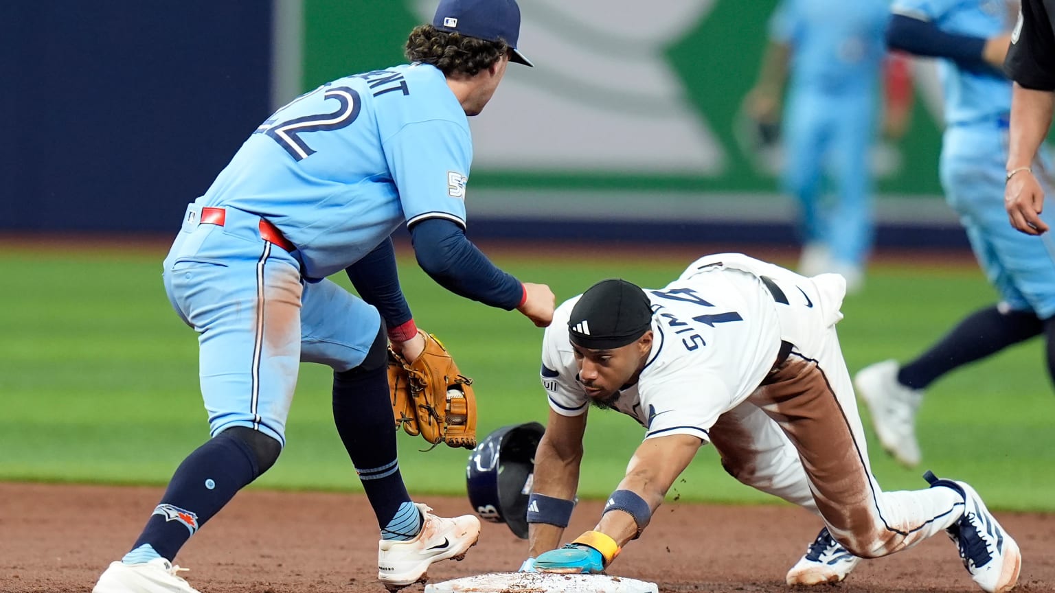 Chandler Simpson steals second base | 05/05/2026 | Tampa Bay Rays