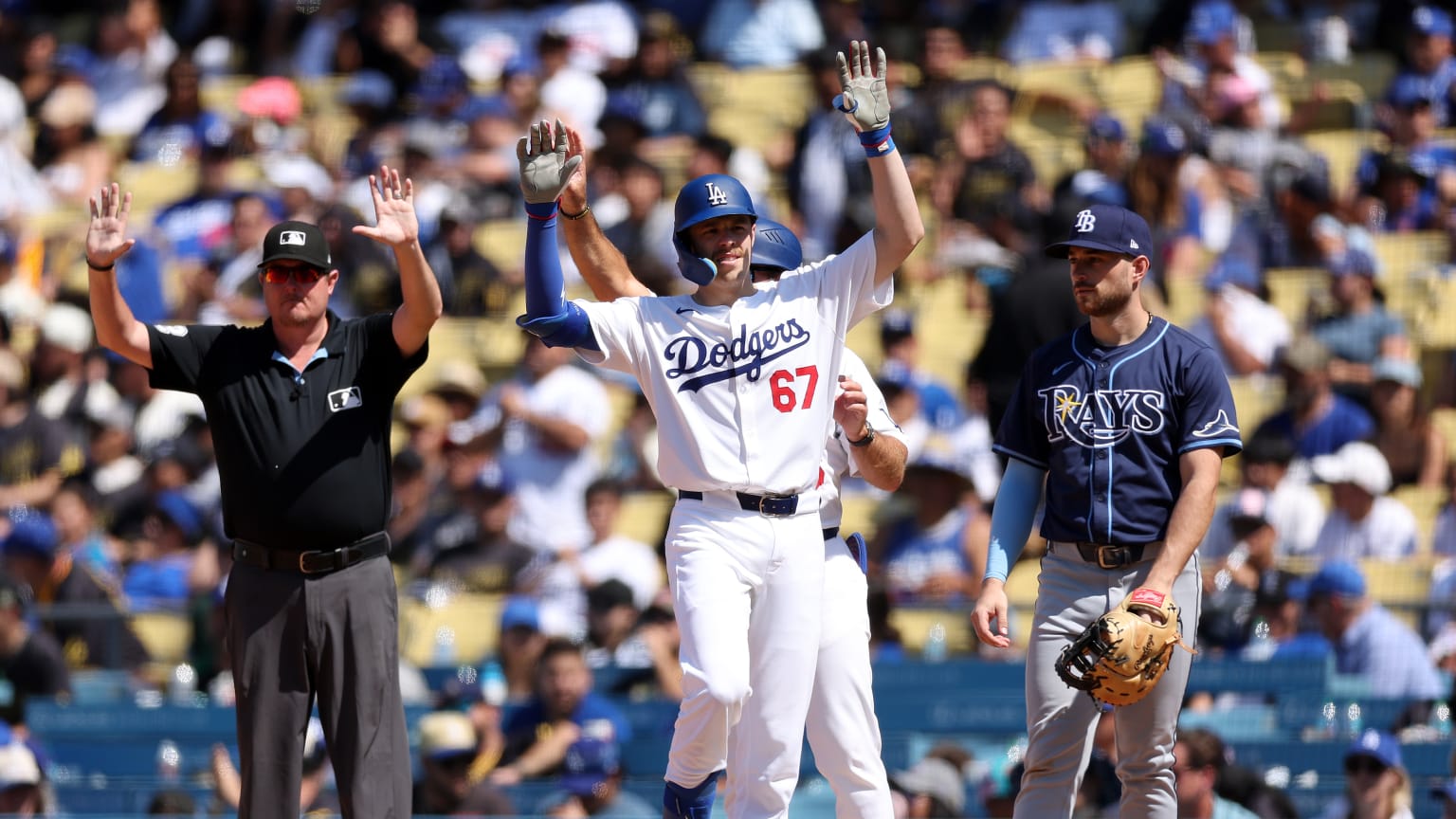 Prepare For Greatness: Gilbert'S First Mlb Hit Is Just The Start - 550ueig