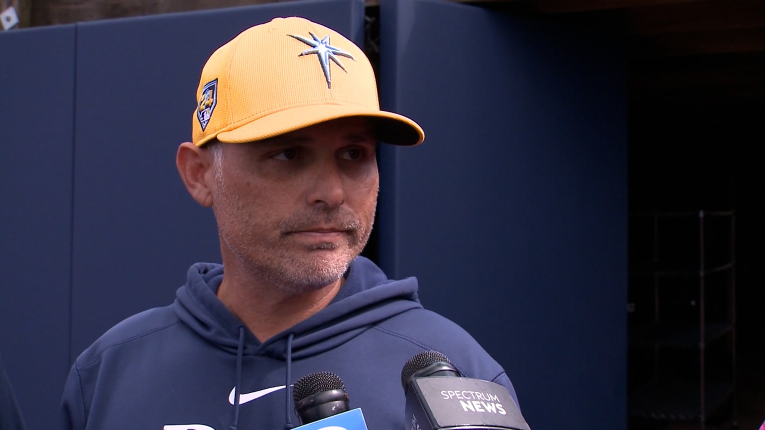 Kevin Cash discusses Rays' first team workout