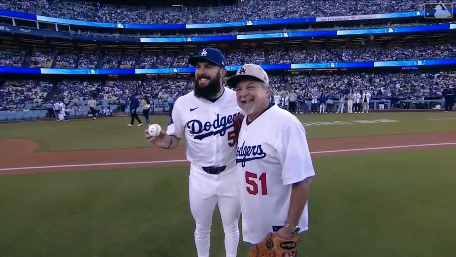 Alex Vesia's dad throws first pitch on bobblehead day | 05/29/2026