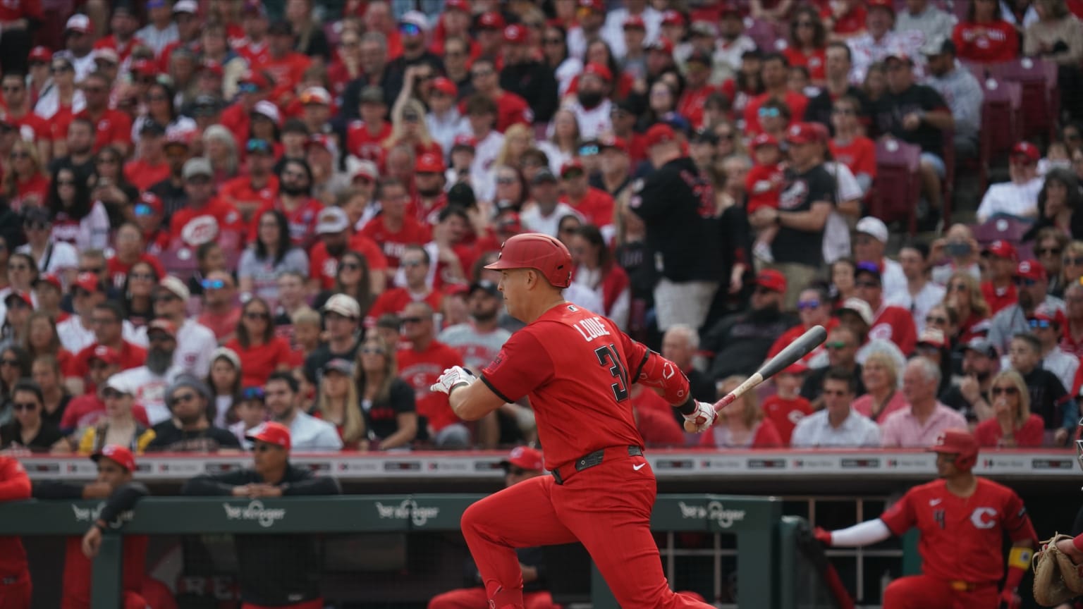 Nathaniel Lowe vacía bases con un doble | 11/04/2026 | Los Reds de ...