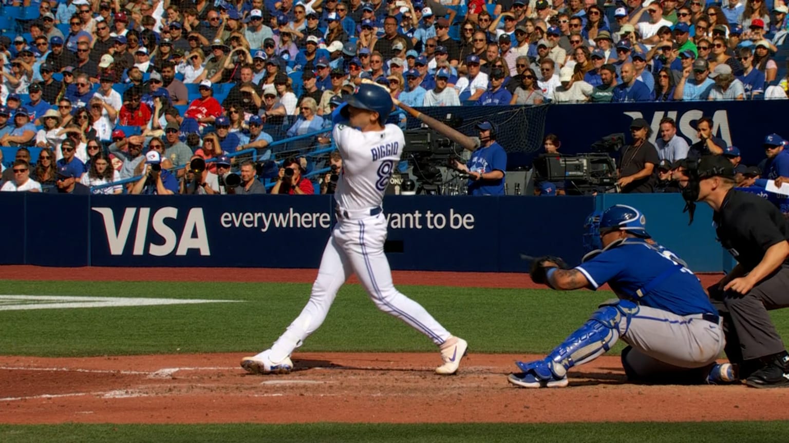 Cavan Biggio's solo homer (9), 09/11/2023