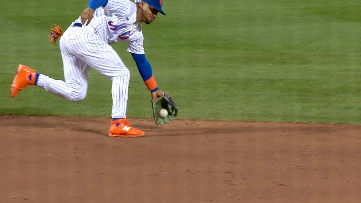 Francisco Lindor's great throw 09/14/2022 San Diego Padres