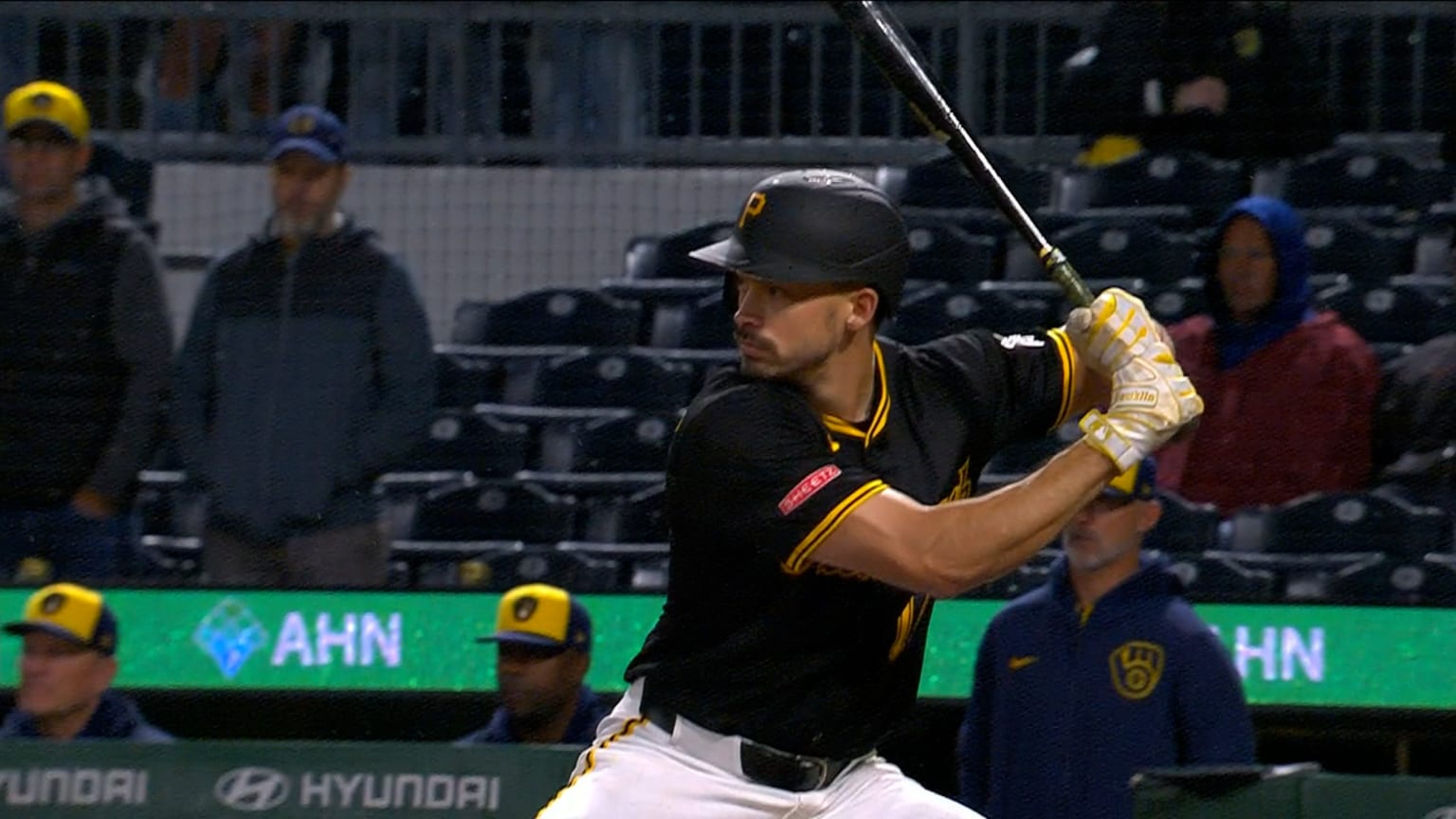 Bryan Reynolds' RBI double | 05/22/2025 | MLB.com