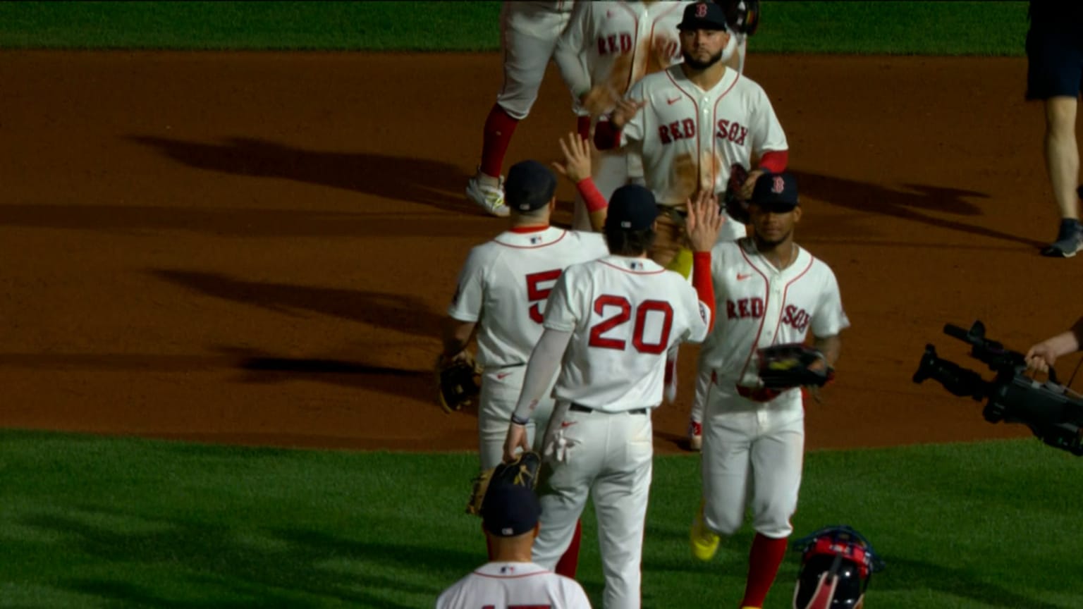 Red Sox Extend Winning Streak to Seven Games